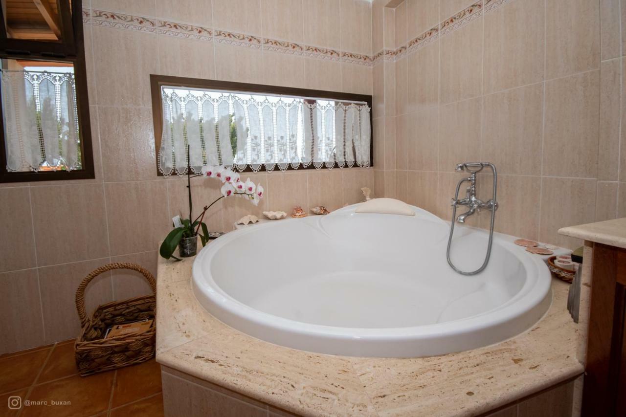 Villa De Lujo Que Mira Al Mar Ла-Олива Экстерьер фото